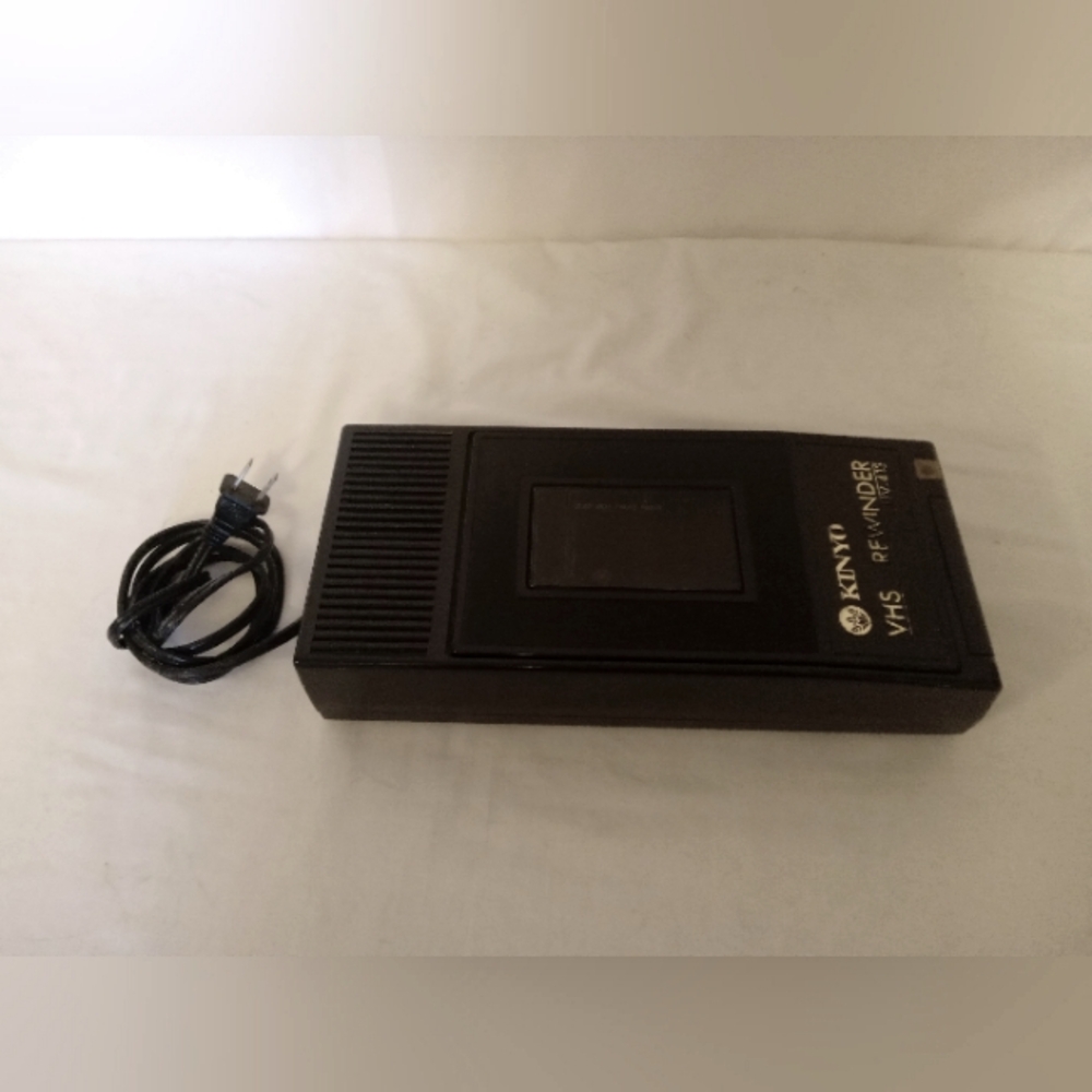 Vintage KYNYO Super Slim VHS Rewinder VI-413 - tested